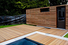 construire une terrasse en bois exotique